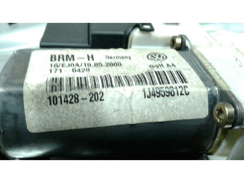 Recambio de elevalunas trasero derecho para volkswagen golf iv berlina (1j1) básico referencia OEM IAM 1J4959812C  