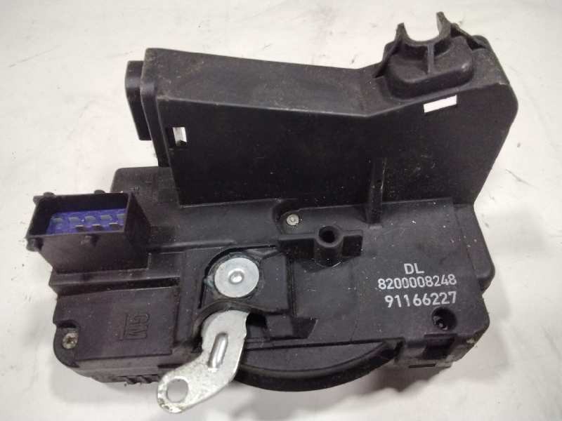 Recambio de cerradura puerta delantera derecha para opel vivaro furgón 2.7t corto referencia OEM IAM 82000082248  