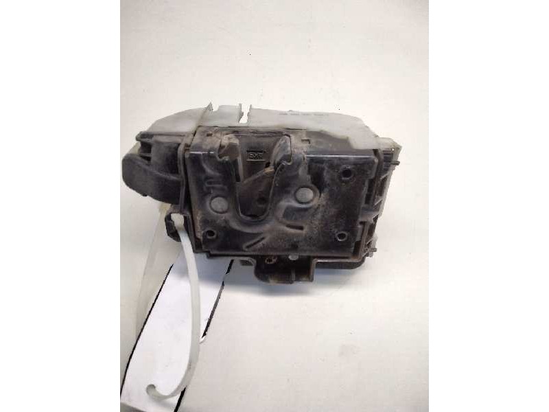 Recambio de cerradura puerta delantera izquierda para volkswagen polo (9n1) highline referencia OEM IAM 3B1837015AQ  