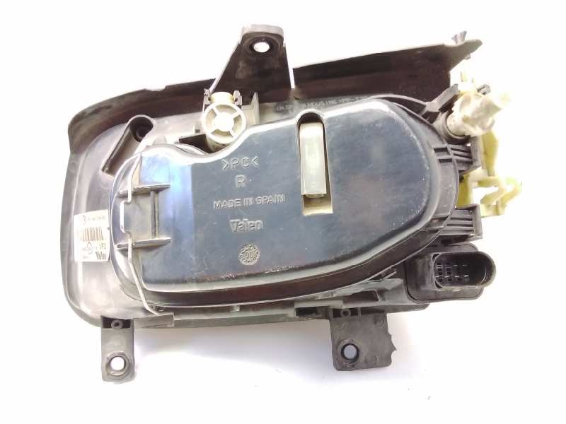 Recambio de faro derecho para volkswagen polo (9n1) highline referencia OEM IAM 6N1941016AD  