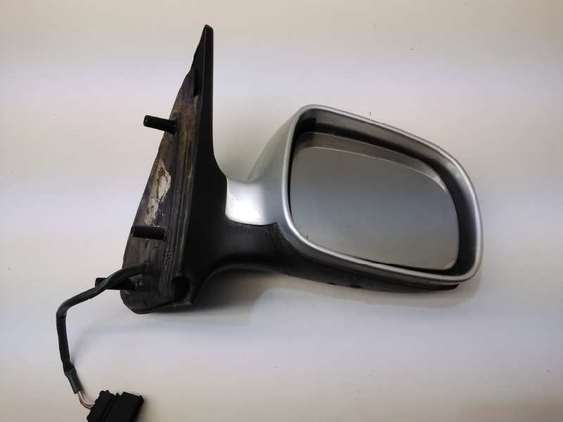 Recambio de retrovisor derecho para volkswagen polo (9n1) highline referencia OEM IAM   