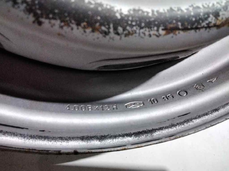 Recambio de llanta hierro para piaggio (vespa) porter pick - up diesel referencia OEM IAM 124TORNILLOS  