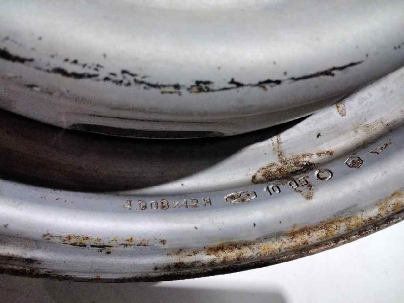 Recambio de llanta hierro para piaggio (vespa) porter pick - up diesel referencia OEM IAM 124TORNILLOS  