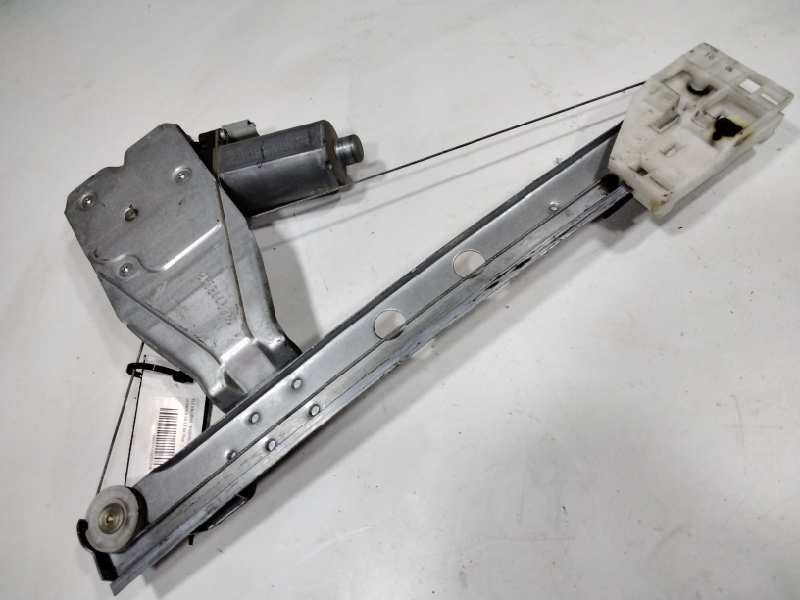 Recambio de elevalunas trasero izquierdo para citroen c3 1.4 sx plus referencia OEM IAM 922372  