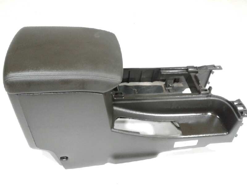 Recambio de apoyabrazos central para nissan pathfinder (r50) referencia OEM IAM   
