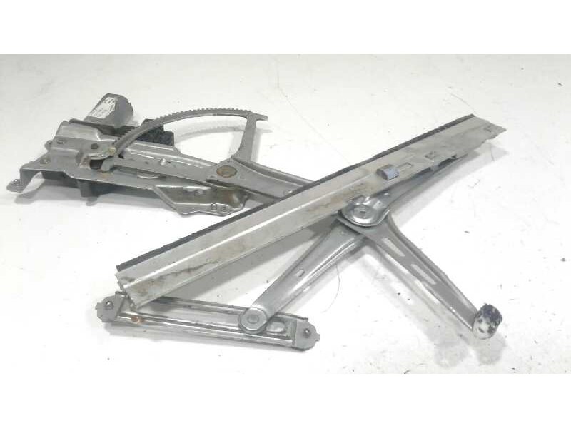Recambio de elevalunas delantero derecho para opel astra g berlina club referencia OEM IAM 140290  
