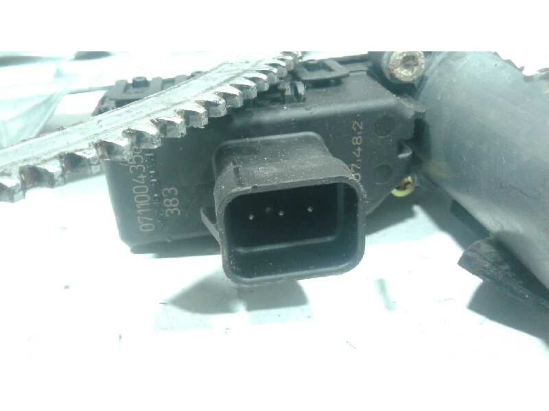 Recambio de elevalunas delantero derecho para opel astra g berlina club referencia OEM IAM 140290  