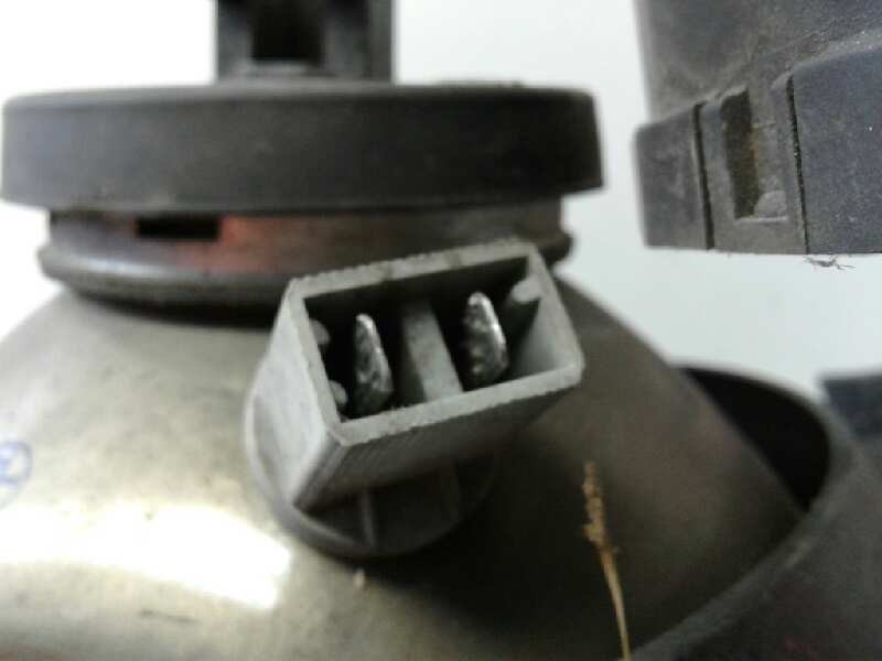 Recambio de faro derecho para opel kadett e ls berlina referencia OEM IAM   