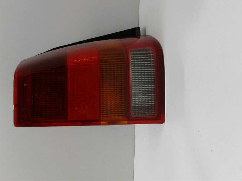 Recambio de piloto trasero derecho para opel kadett e ls berlina referencia OEM IAM   