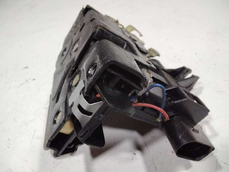 Recambio de cerradura puerta delantera izquierda para audi a4 berlina (8e) 2.0 referencia OEM IAM 401837015  