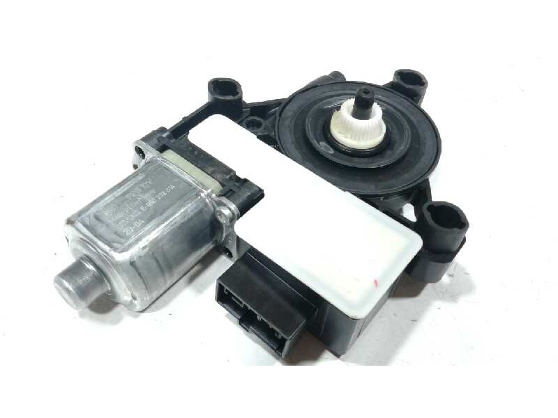 Recambio de motor elevalunas trasero derecho para seat leon (kl1) fr referencia OEM IAM 5Q0959408  