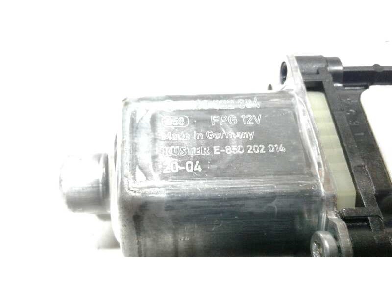Recambio de motor elevalunas trasero derecho para seat leon (kl1) fr referencia OEM IAM 5Q0959408  