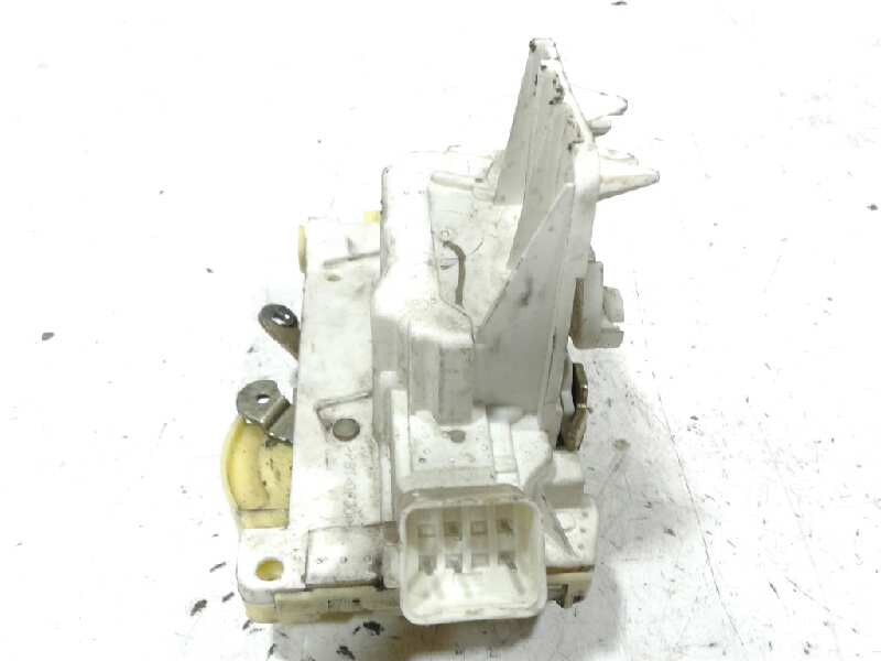 Recambio de cerradura puerta delantera derecha para ford focus berlina (cak) ambiente referencia OEM IAM 4057969  