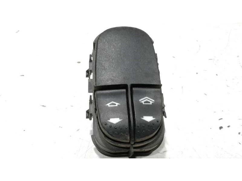 Recambio de mando elevalunas delantero izquierdo para ford focus berlina (cak) ambiente referencia OEM IAM 1091483  