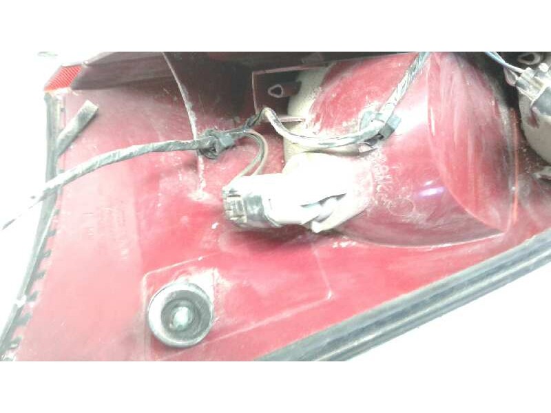 Recambio de piloto trasero derecho para ford focus berlina (cak) ambiente referencia OEM IAM 1214226  