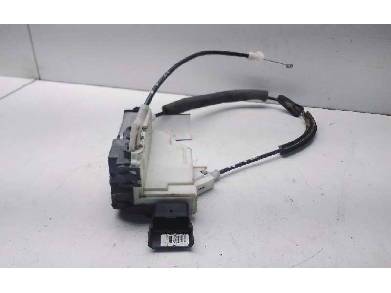 Recambio de cerradura puerta delantera derecha para citroen berlingo station wagon x referencia OEM IAM 2100A0687I5  
