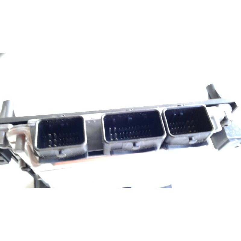 Recambio de centralita motor uce para citroen c5 berlina 2.0 hdi sx referencia OEM IAM 1938K7  