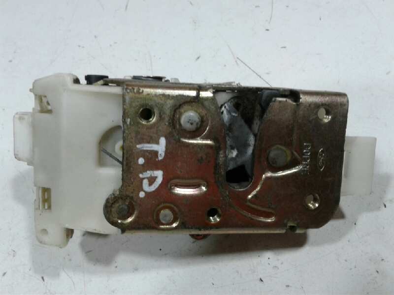 Recambio de cerradura puerta trasera derecha para ford mondeo berlina (ge) ghia referencia OEM IAM XS41A26412CG  