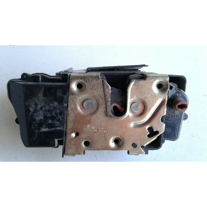 Recambio de cerradura puerta trasera izquierda para citroen c5 berlina 2.0 hdi sx referencia OEM IAM 913784  