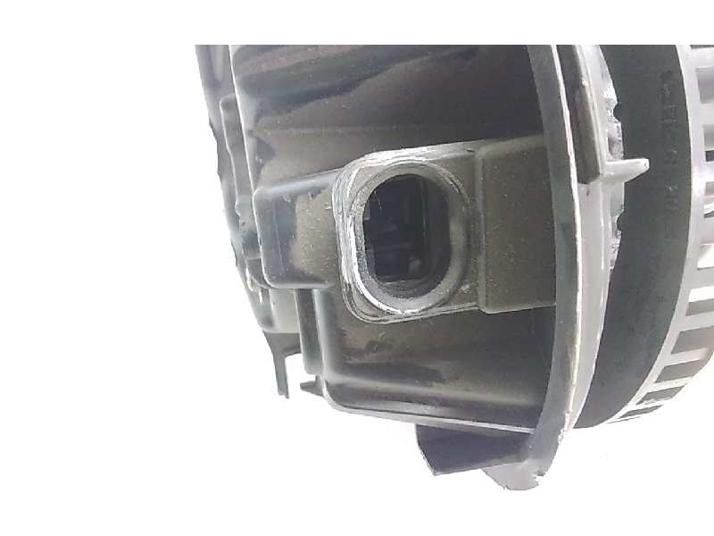 Recambio de motor calefaccion para peugeot 1007 dolce referencia OEM IAM GMVA86MGACLIM  