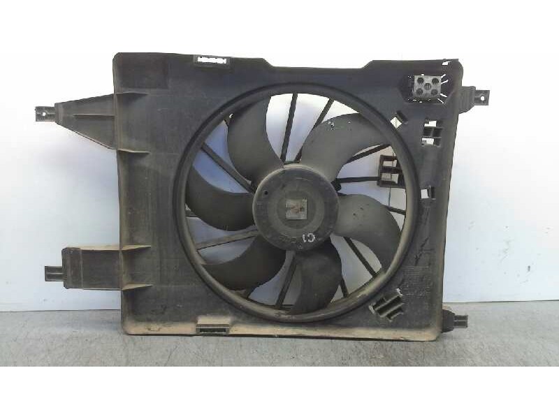 Recambio de electroventilador para renault megane ii familiar dynamique confort referencia OEM IAM 8200151464  