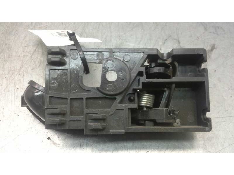 Recambio de maneta interior delantera izquierda para isuzu d-max 2.5 twin turbodiesel referencia OEM IAM   