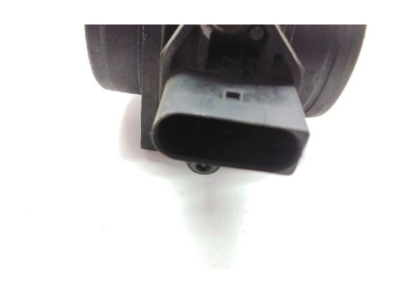 Recambio de caudalimetro para volkswagen caddy ka/kb (2k) furg. referencia OEM IAM 281002531  
