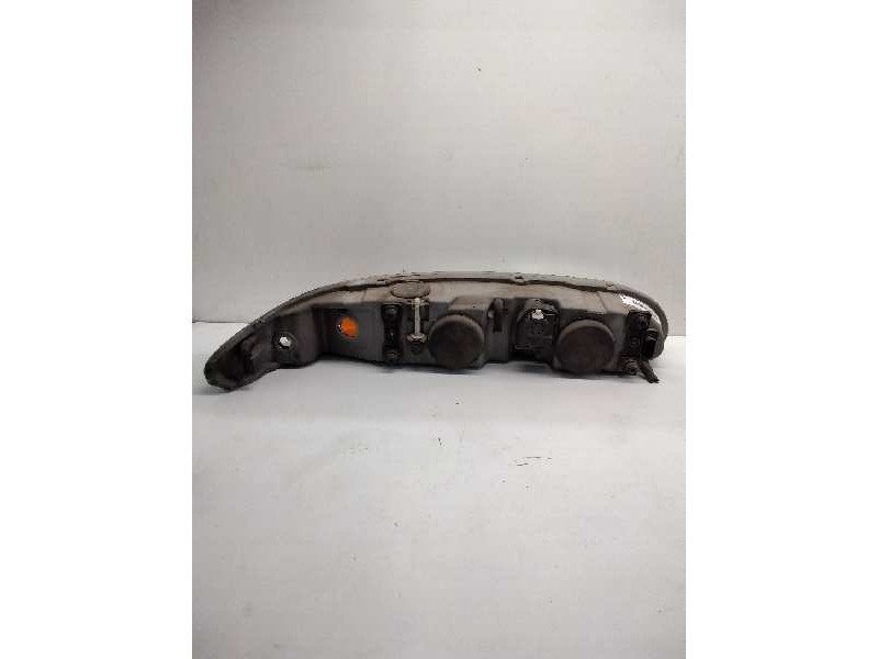 Recambio de faro izquierdo para chevrolet alero 2.4 ltr referencia OEM IAM   
