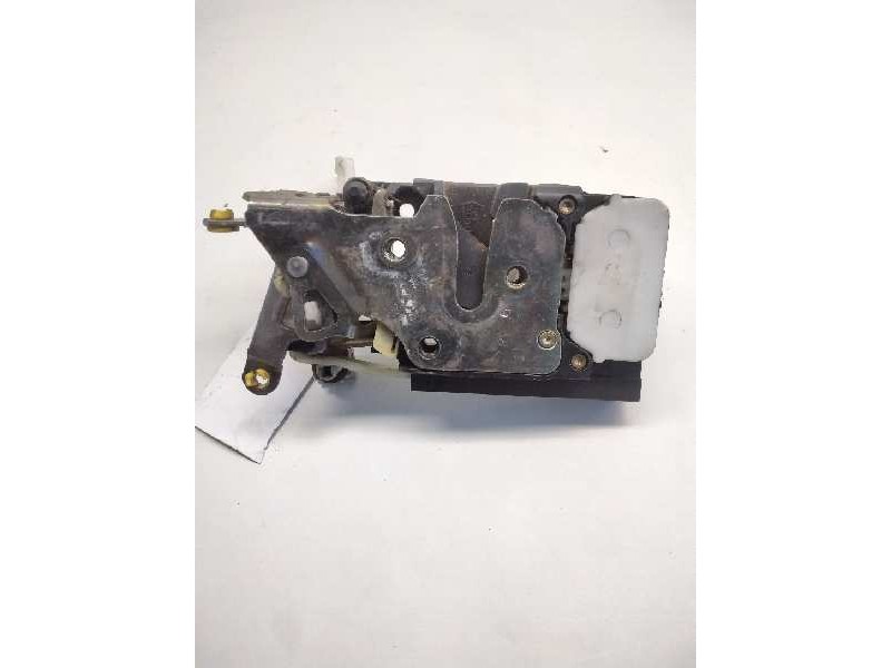 Recambio de cerradura puerta delantera derecha para chevrolet alero 2.4 ltr referencia OEM IAM   