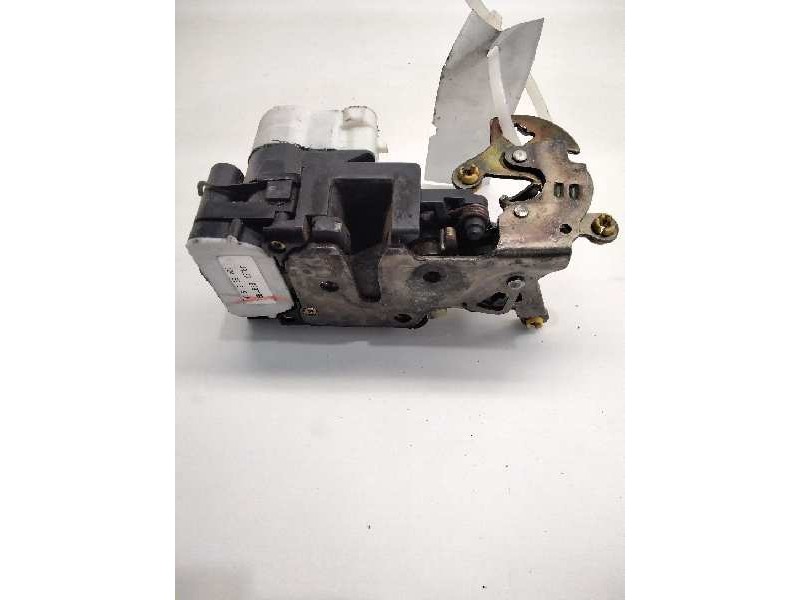 Recambio de cerradura puerta delantera izquierda para chevrolet alero 2.4 ltr referencia OEM IAM 16637709  