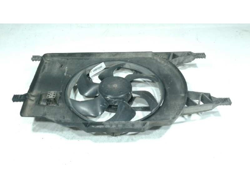 Recambio de electroventilador para renault laguna ii grandtour (kg0) dynamique referencia OEM IAM 7701067591  