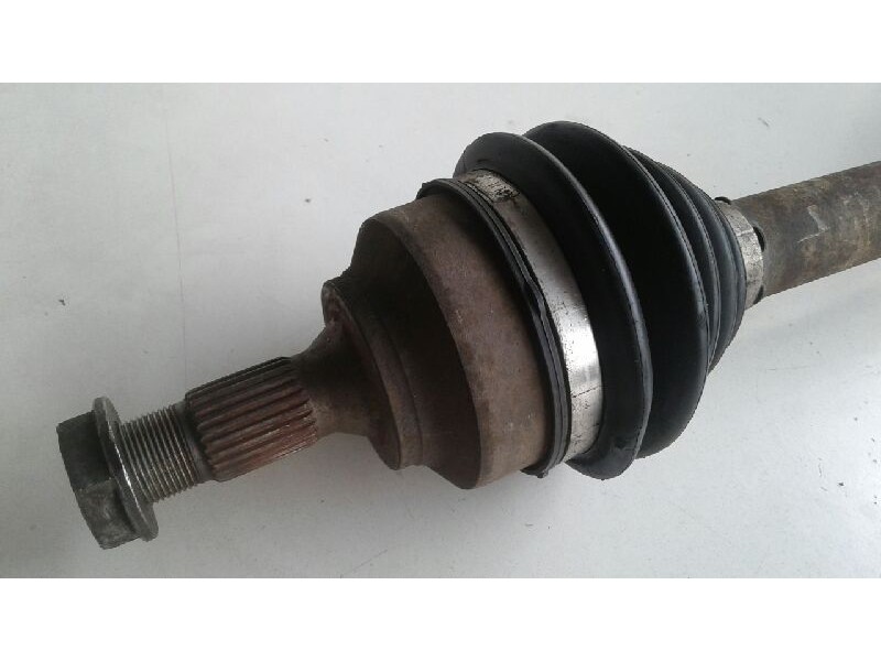 Recambio de transmision delantera izquierda para peugeot 308 confort referencia OEM IAM   