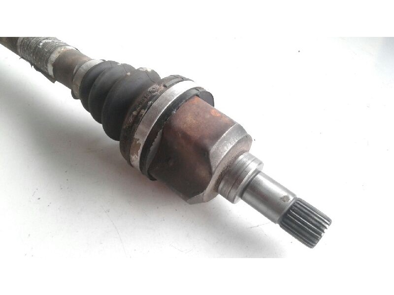 Recambio de transmision delantera izquierda para peugeot 308 confort referencia OEM IAM   