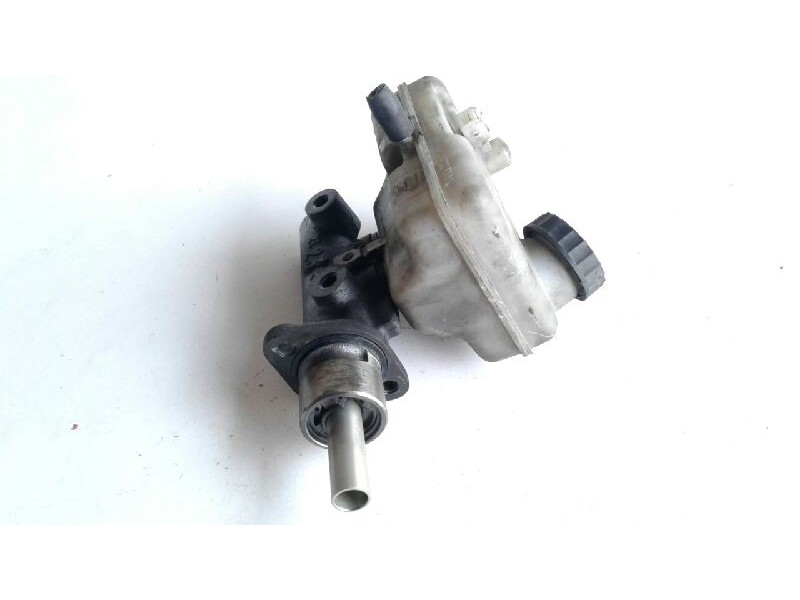 Recambio de bomba freno para mercedes sprinter 02.00  caja cerrada 313 cdi (903.661-662) referencia OEM IAM   