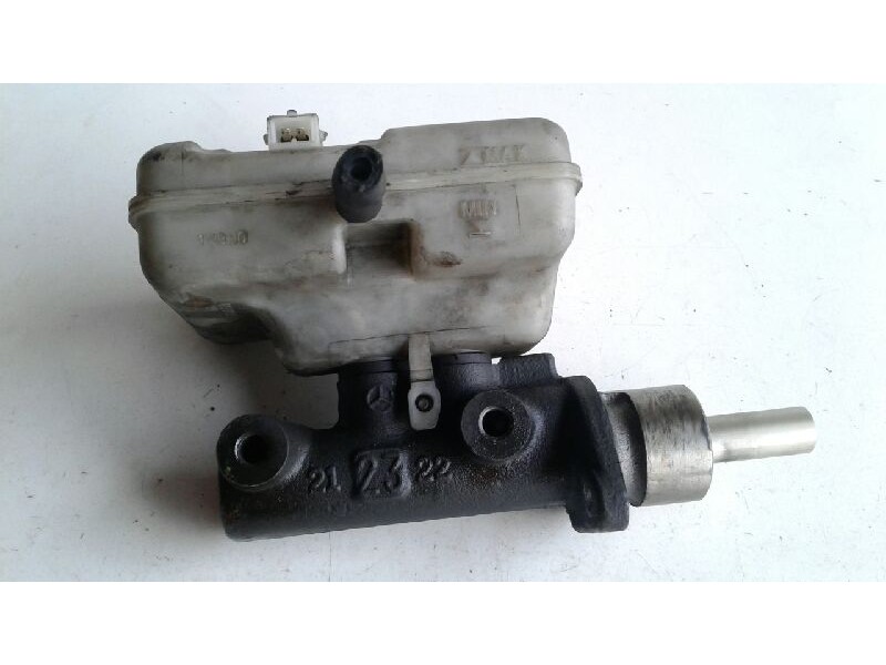 Recambio de bomba freno para mercedes sprinter 02.00  caja cerrada 313 cdi (903.661-662) referencia OEM IAM   