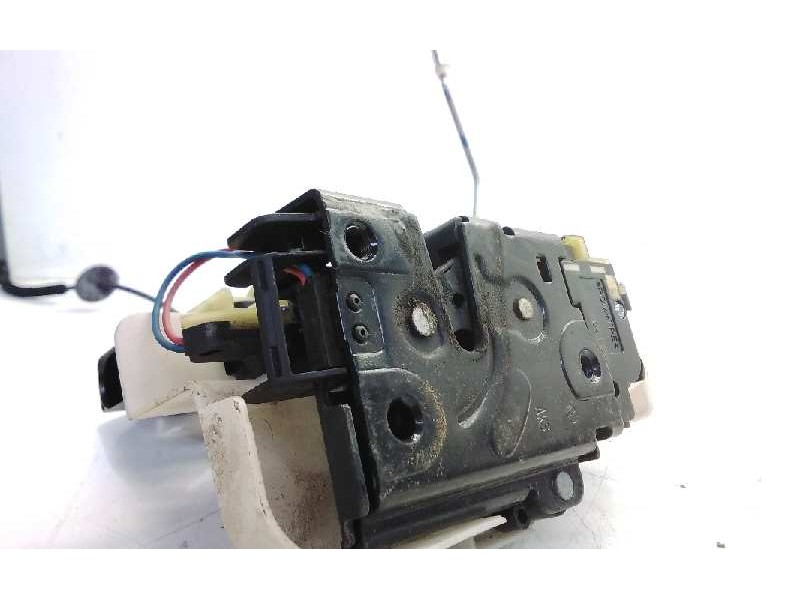 Recambio de cerradura puerta delantera derecha para skoda superb (3u4) elegance referencia OEM IAM 3B0837868  