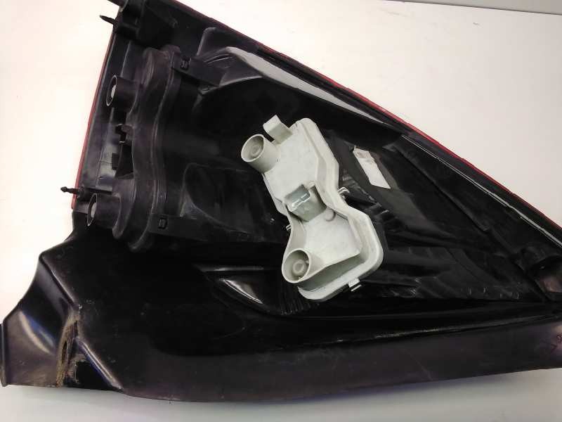 Recambio de piloto trasero izquierdo para renault megane ii berlina 5p confort authentique referencia OEM IAM 8200073236  