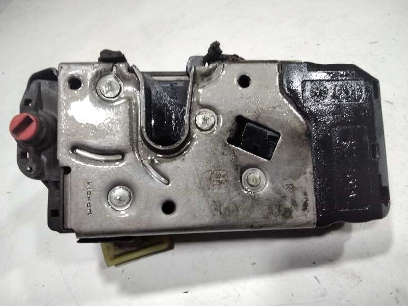 Recambio de cerradura puerta trasera derecha para opel astra h berlina cosmo referencia OEM IAM 13128116  