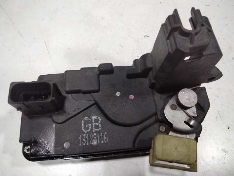Recambio de cerradura puerta trasera derecha para opel astra h berlina cosmo referencia OEM IAM 13128116  