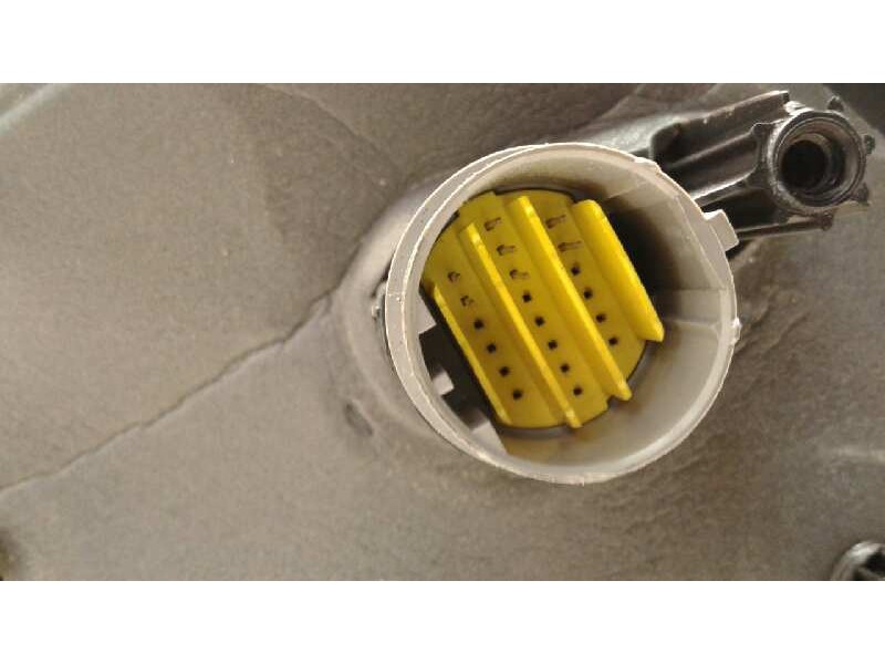 Recambio de retrovisor izquierdo para renault laguna ii grandtour (kg0) dynamique referencia OEM IAM   