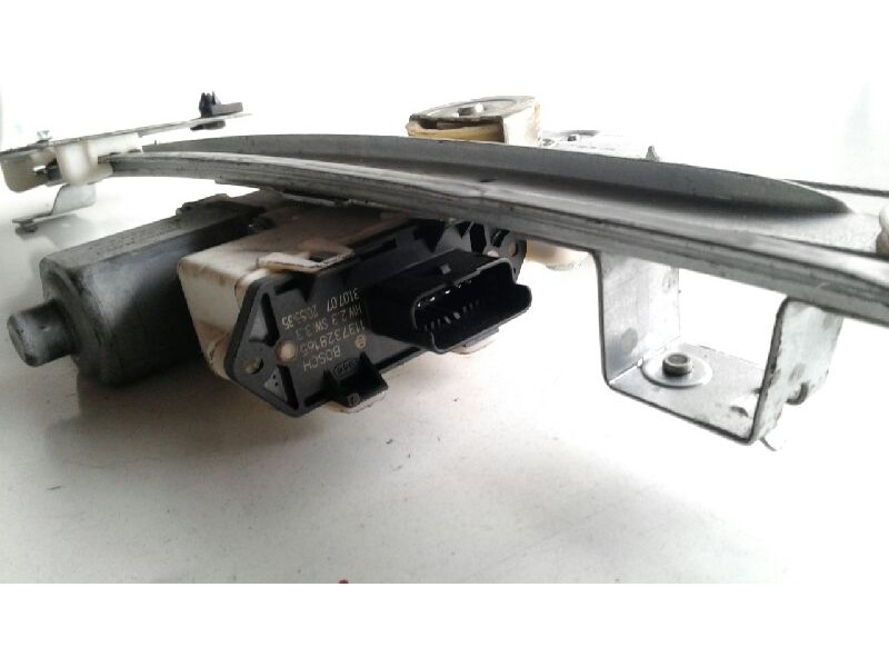 Recambio de elevalunas trasero derecho para citroen c4 berlina collection referencia OEM IAM 922488  