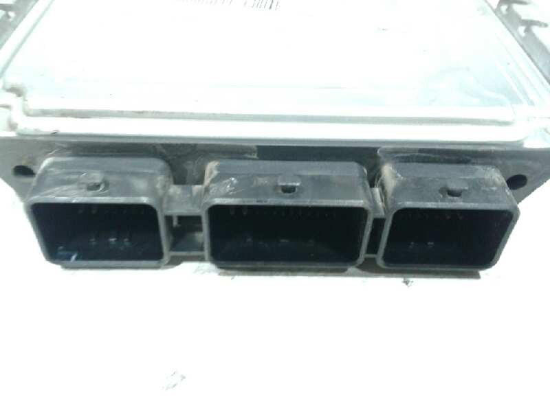 Recambio de centralita motor uce para renault laguna ii grandtour (kg0) dynamique referencia OEM IAM 55182953  