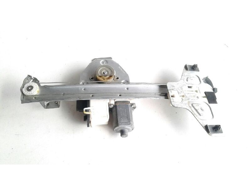 Recambio de elevalunas trasero izquierdo para citroen c4 berlina collection referencia OEM IAM 922389  