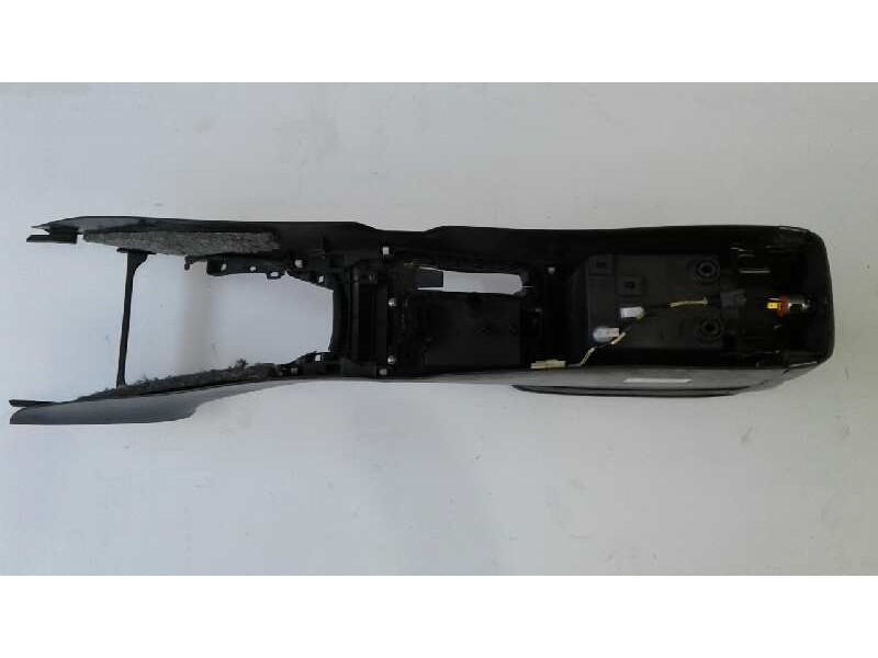 Recambio de consola central para toyota avensis berlina (t25) 2.2 d-4d executive sedán (4-ptas.) referencia OEM IAM   