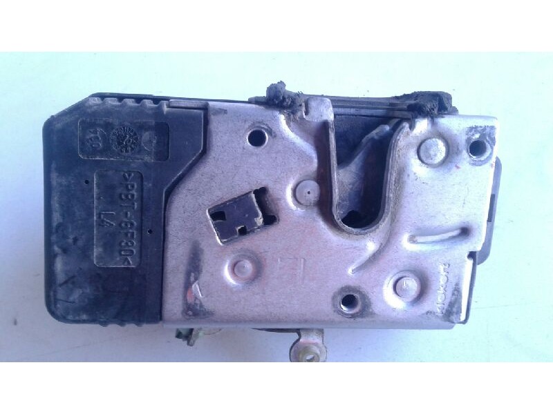 Recambio de cerradura puerta delantera izquierda para opel corsa c blue line referencia OEM IAM 133106  