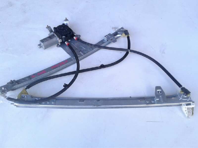 Recambio de elevalunas delantero derecho para citroen xsara picasso 1.6 hdi 90 x referencia OEM IAM 130821762  