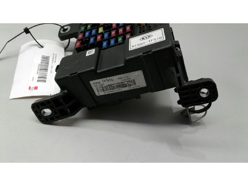 Recambio de centralita bsi para kia sportage lx referencia OEM IAM 919501F510  
