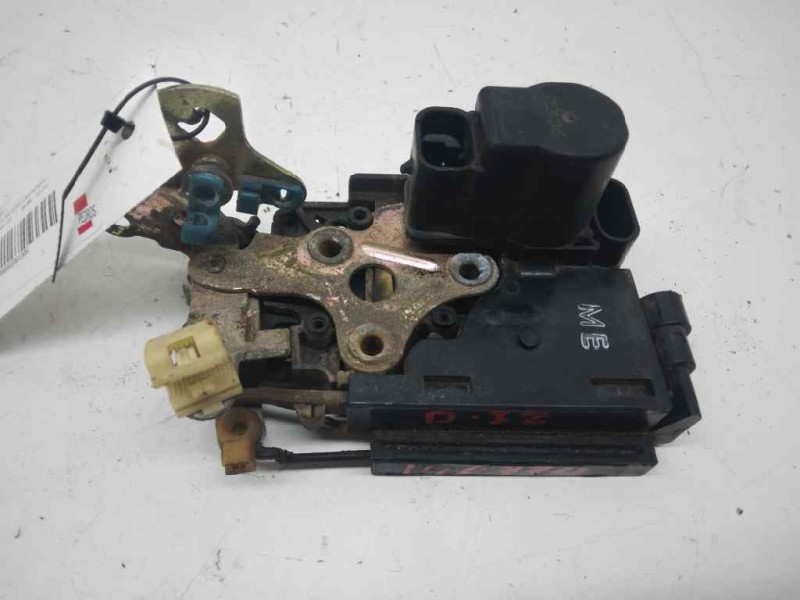 Recambio de cerradura puerta delantera izquierda para daewoo nubira berlina cd referencia OEM IAM 96305421  