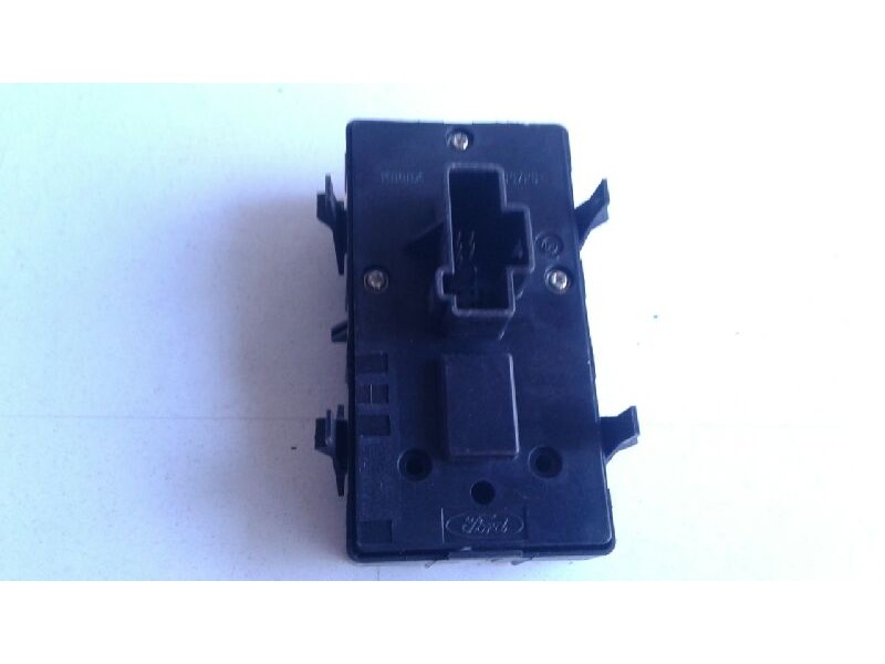 Recambio de mando elevalunas delantero izquierdo para ford mondeo berlina (ge) ambiente referencia OEM IAM 1208377  