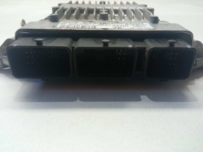 Recambio de centralita motor uce para ford focus berlina (cap) ambiente (d) referencia OEM IAM 1448131  